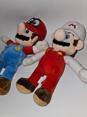 Nintendo Super Mario Odyssey Cappy Plush Fire Mario 12" Toy Lot Good Stuff READ